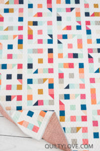 Friendly Stars quilt pattern by Emily of quiltylove.com |