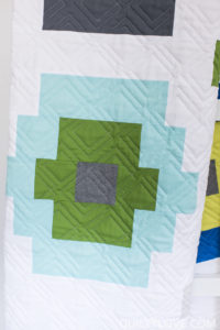 Quilty Beads quilt - a modern Kona Cotton solids quilt by quiltylove.com